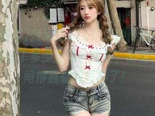 就说说17c吃瓜的传送门，这部剧吸引了多少金句、热评，哈哈，这热闹得我都想投降了！