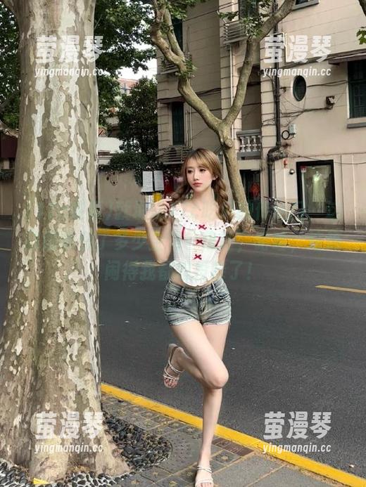 就说说17c吃瓜的传送门，这部剧吸引了多少金句、热评，哈哈，这热闹得我都想投降了！