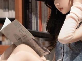 “51吃瓜中心”视频：插科打诨间，我感觉到了一丝紧张的意义…