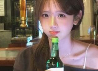 就在51黑料网官网，黑料和八卦的交织缝隙里，我的吃瓜心情一览无余。