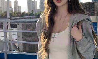决定了，今天就要分享718.st最新地址，这可是我从人群中挤出来的珍贵信息哦，不要错过！