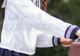 一下载“一起吃瓜网.cc”，我就成了瓜田里的疯子，一刻都停不下来！