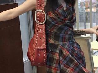 哇，九一黑料免费版视频上线，小心一不小心就被“吸引”了！