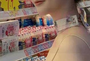 登录“吃瓜福利”，一下子心中浮现出无数个待解的谜团，有点想慢慢啃着品味。