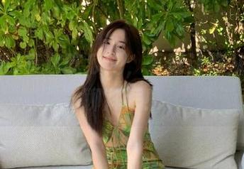直达吃瓜网，下载让你从此与无聊拜拜！
