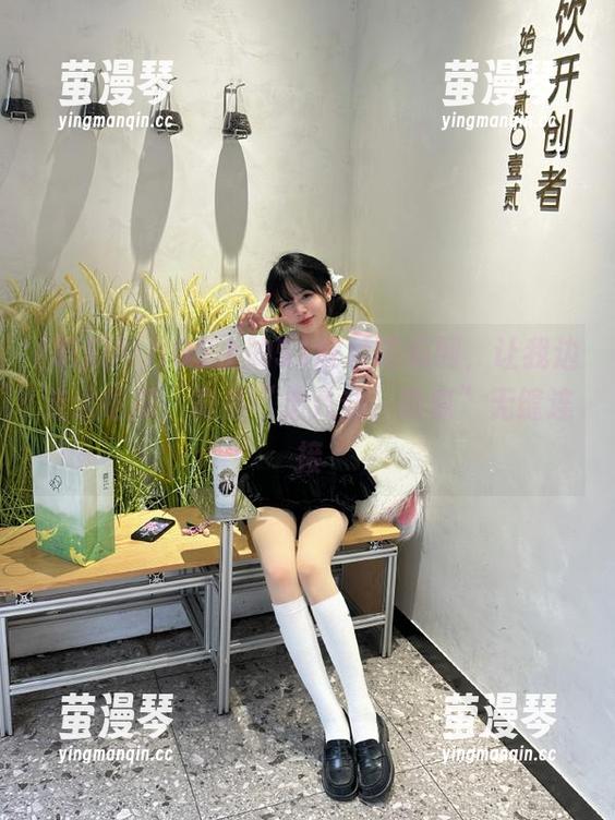 IOS上的51我爱吃瓜网，让我边走边吃瓜，真是“走八卦，吃瓜”无缝连接