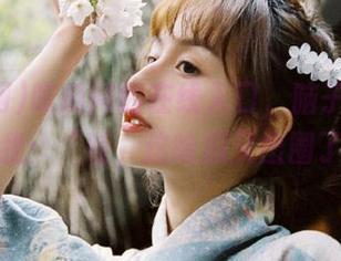 吃瓜网的在线入口，脑子里突然提醒我：“哇，这啥瓜又出圈了！”