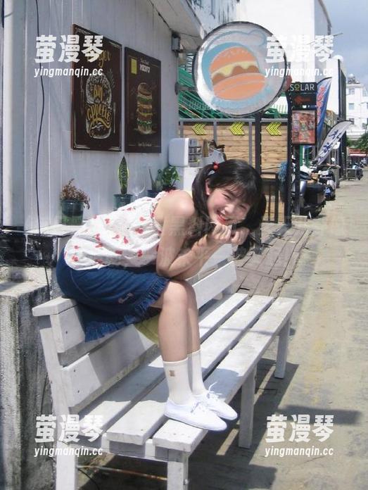 在每日黑料网页，天天八卦像在追剧，一波未平一波又起！