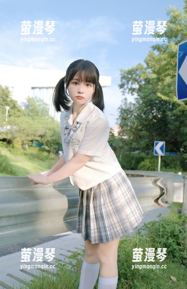 网曝吃瓜：当“永不迷路”的出路变成了朋友圈的隐秘角落？