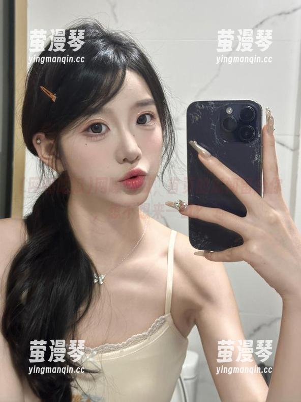 网曝吃瓜，首页的瓜闻留给你，想不想来一口？