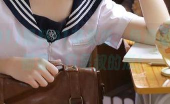 黑料91苹果版：每滑动一下，都是一口显叔的瓜！