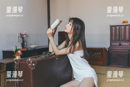黑料不打烊导航：心灵鸡汤变身瓜田小道，随便喝口水都能有能量！
