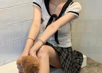 “黑料社正能量”，分享风骚和低调，谁说黑暗不能穿搭？