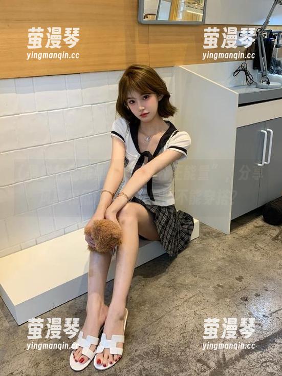 “黑料社正能量”，分享风骚和低调，谁说黑暗不能穿搭？