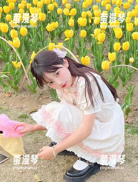 每个黑料网官网的链接都像是一扇窗户，偶尔觉得风吹过，心里好奇极了。
