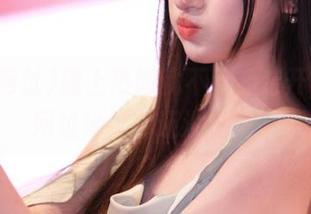 碰上热闻就不忍心走开，黑料网址地址你还没加吗？