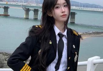 说好的“黑料网址”不套路，下载后真是眼前一亮，或者说……心情不太妙
