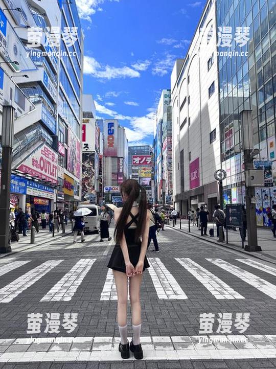 跟随黑瓜吃料导航，八卦新手也能冲浪，别掉队咯！